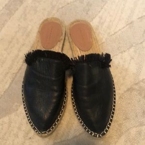 Black Zara slip ons. Size 39